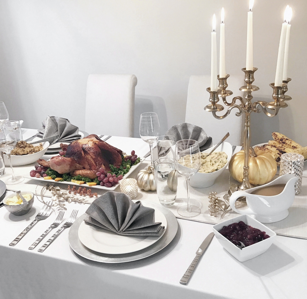 A Silver and Gold Thanksgiving Table Design